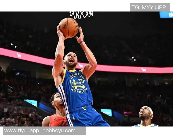 库里揭幕战表现出色16投7中贡献20分4板5助1帽三分球命中率高达50 库里揭幕战表现出色16投7中贡献20分4板5助1帽三分球命中率高达50